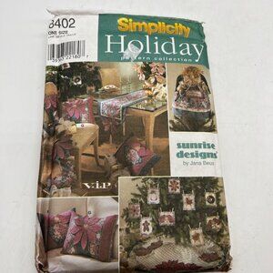 Simplicity Christmas Sewing Pattern 8402 Ornaments Angel Tree Skirt Table Runner